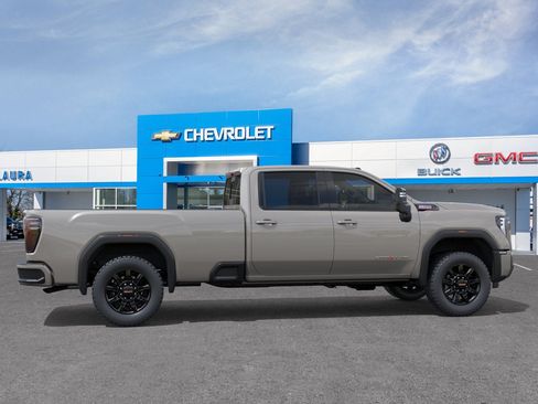 New 2026 GMC Sierra 3500 AT4 w/ AT4 Premium Plus Package AWD/4WD image 40
