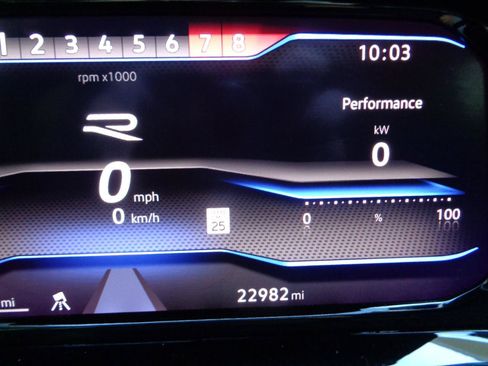 Used 2024 Volkswagen Golf R AWD/4WD image 19