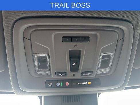 Used 2023 Chevrolet Silverado 1500 LT Trail Boss w/ Convenience Package II AWD/4WD image 20