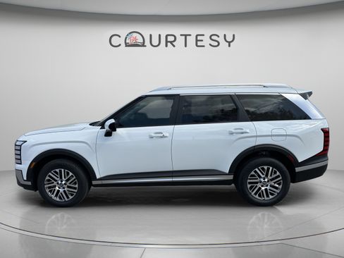 New 2026 Hyundai Palisade SEL FWD image 2