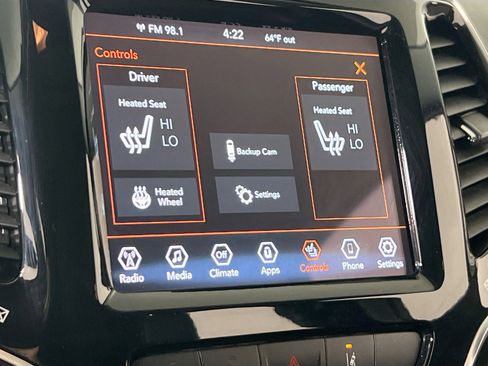 Used 2022 Jeep Cherokee Limited w/ Mopar Interior Package AWD/4WD image 19