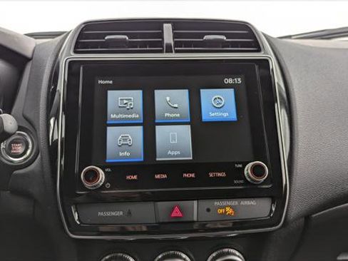 Used 2025 Mitsubishi Outlander Sport AWD image 26