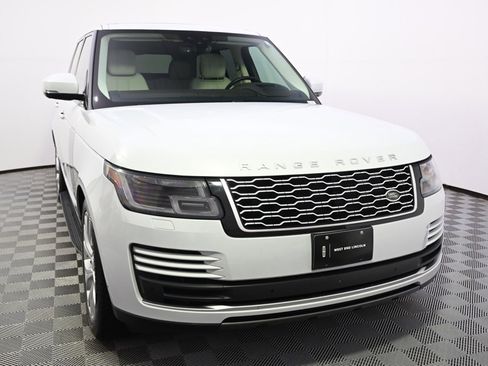 Used 2019 Land Rover Range Rover Supercharged image 9