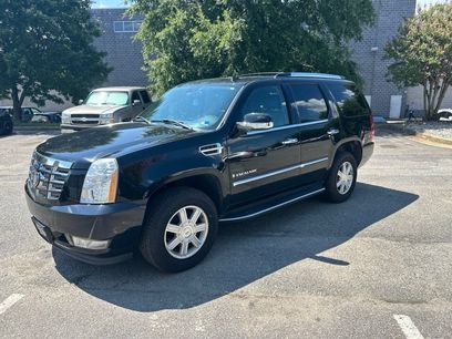 Used 2007 Cadillac Escalade AWD w/ Information Package