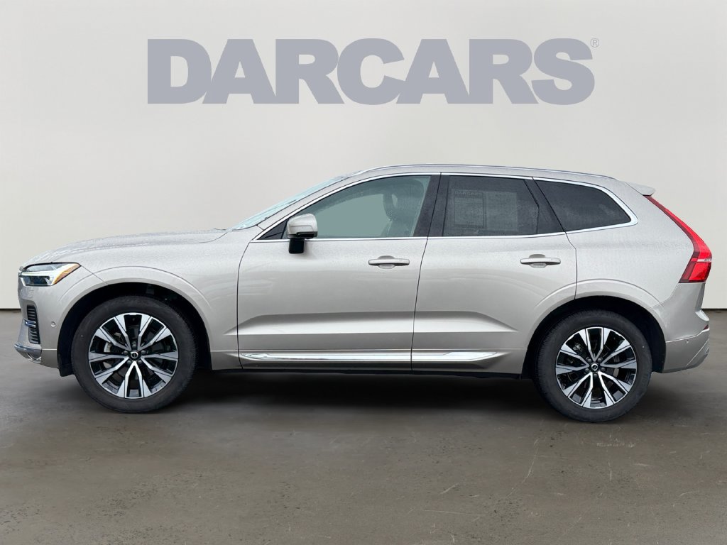 Certified 2023 Volvo XC60 B5 Plus w/ Climate Package AWD/4WD image 4