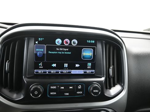 Used 2015 Chevrolet Colorado LT w/ Luxury Package image 21