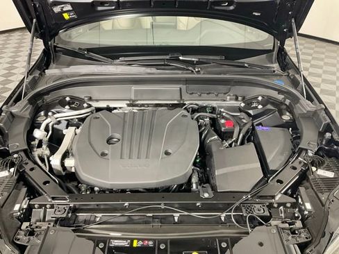 New 2026 Volvo XC60 B5 Plus w/ Protection Package Premier image 40