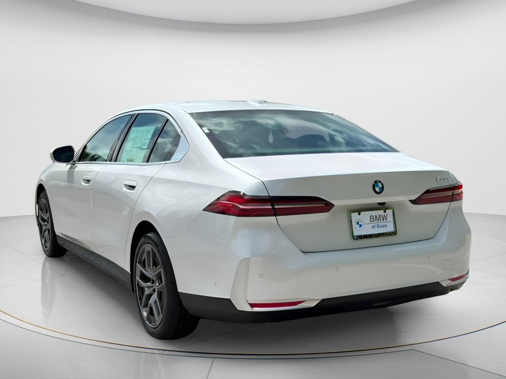 New 2027 BMW 530i w/ Premium Package RWD image 7
