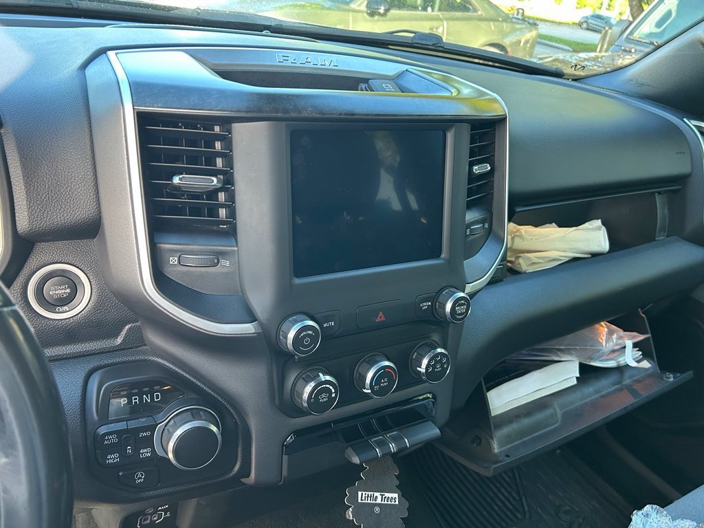 Used 2022 RAM 1500 Big Horn AWD/4WD image 10