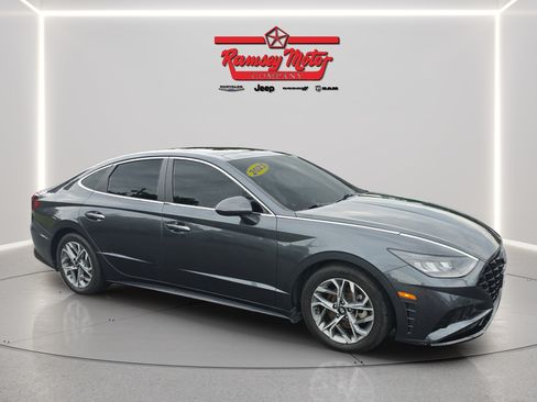 Used 2023 Hyundai Sonata SEL w/ Convenience Package FWD image 7
