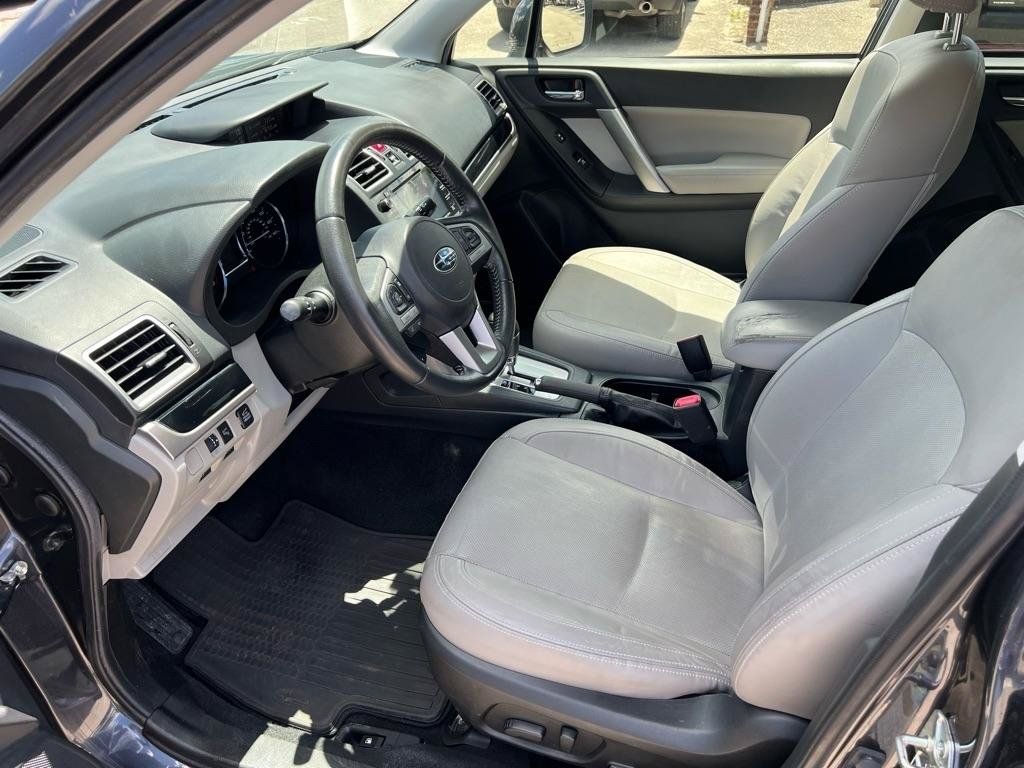 Used 2018 Subaru Forester 2.5i Limited AWD/4WD image 9