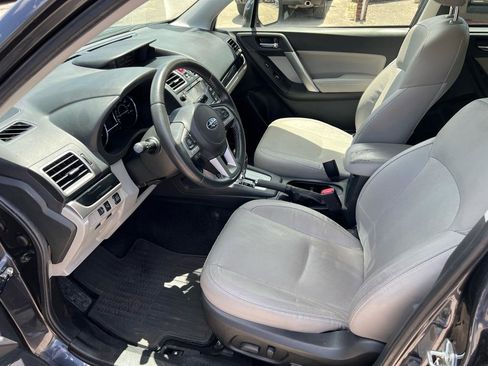 Used 2018 Subaru Forester 2.5i Limited AWD/4WD image 9