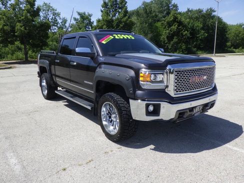 Used 2014 GMC Sierra 1500 SLT w/ SLT Crew Cab Value Package AWD/4WD image 5