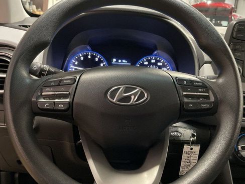 Used 2021 Hyundai Kona SE image 15
