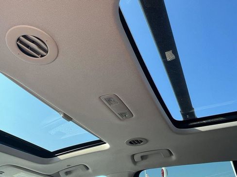 Used 2021 Chevrolet Traverse Premier w/ Redline Edition image 14