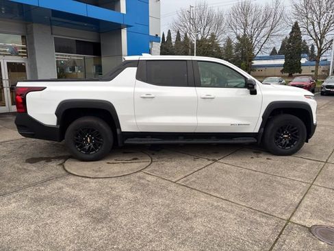 New 2024 Chevrolet Silverado EV W/T image 12