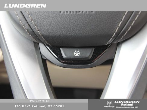 Used 2019 BMW 540i xDrive image 17