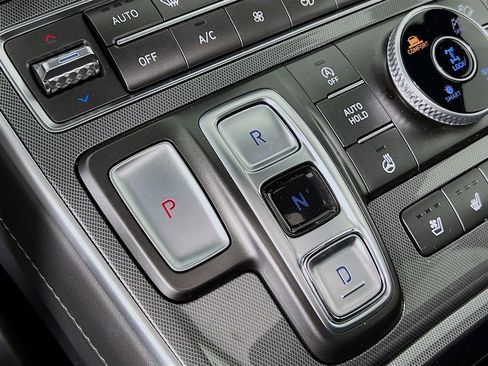 Used 2023 Hyundai Santa Fe Calligraphy image 16