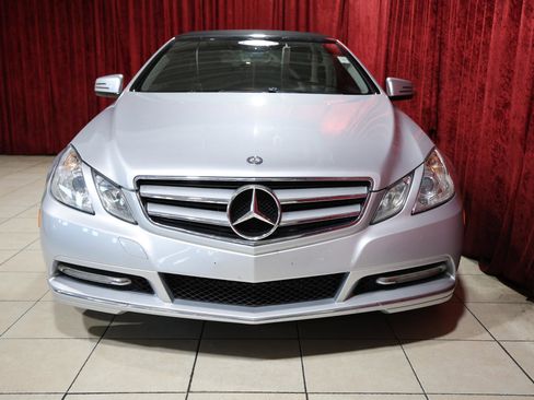Used 2012 Mercedes-Benz E 350 Cabriolet w/ Premium 1 Launch Pkg image 10