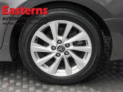 Used 2024 Toyota Camry LE image 8