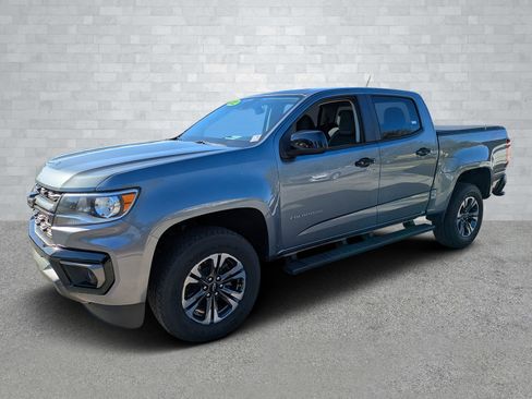Used 2022 Chevrolet Colorado Z71 w/ Safety Package image 9