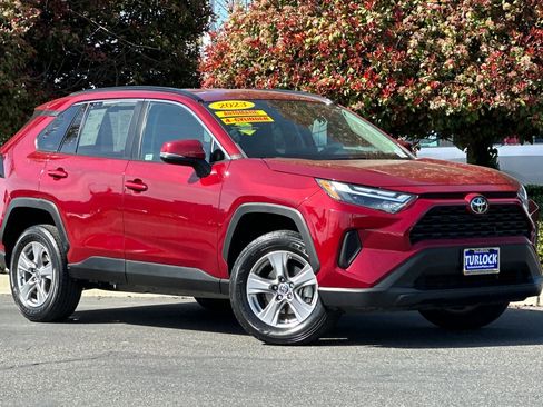 Used 2023 Toyota RAV4 XLE image 2