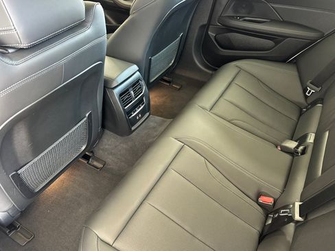 Used 2024 BMW i4 eDrive35 w/ Premium Package RWD image 25