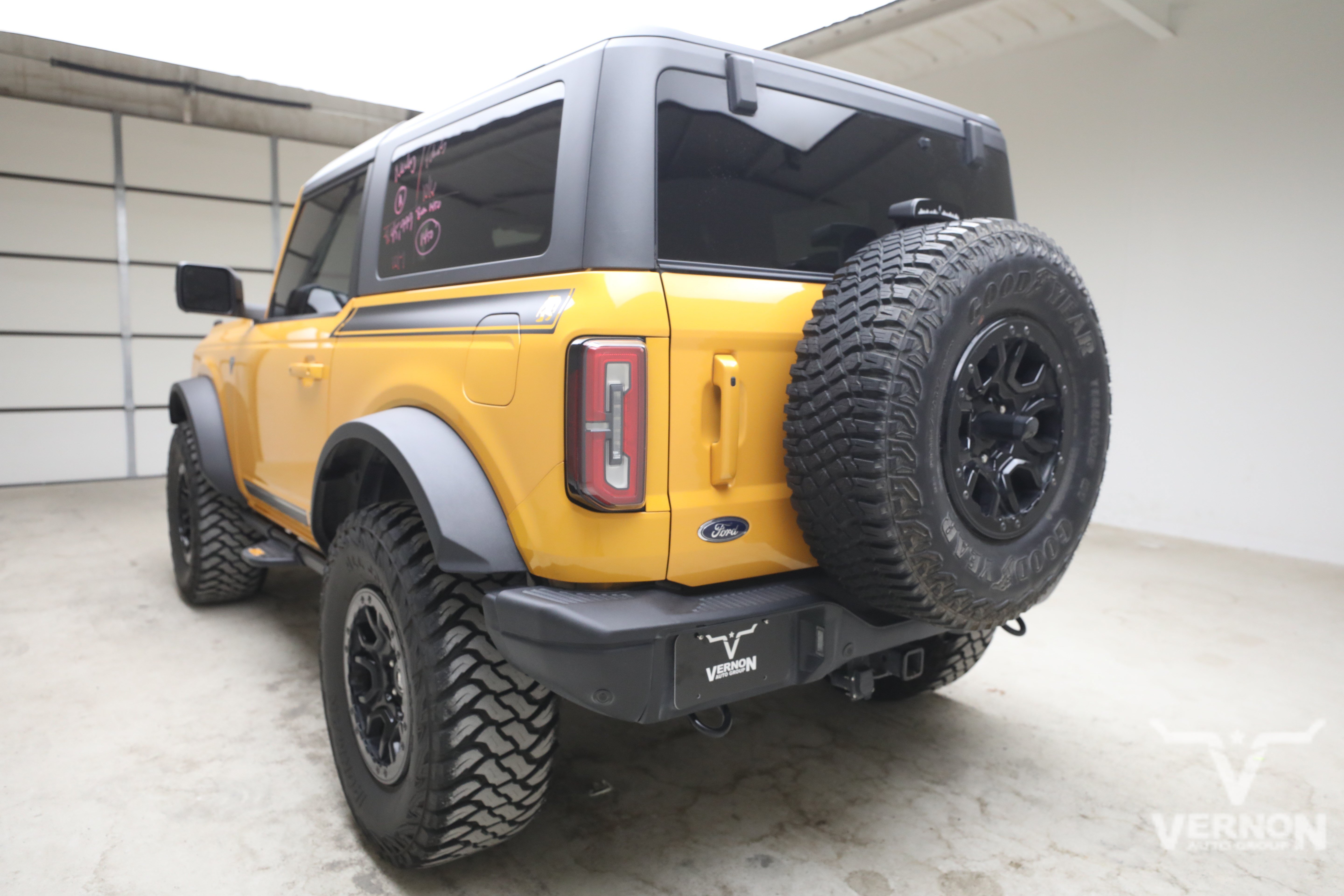 Used 2021 Ford Bronco First Edition AWD/4WD image 2