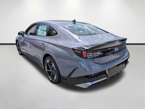 New 2026 Hyundai Sonata SEL FWD image 6