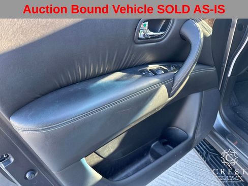 Used 2015 INFINITI QX80 Luxe w/ 22" Wheel Package image 9