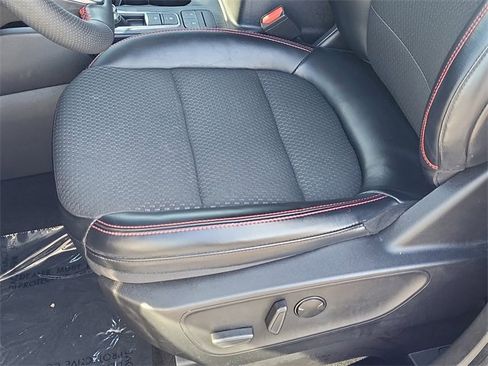 Used 2023 Ford Escape ST-Line image 21