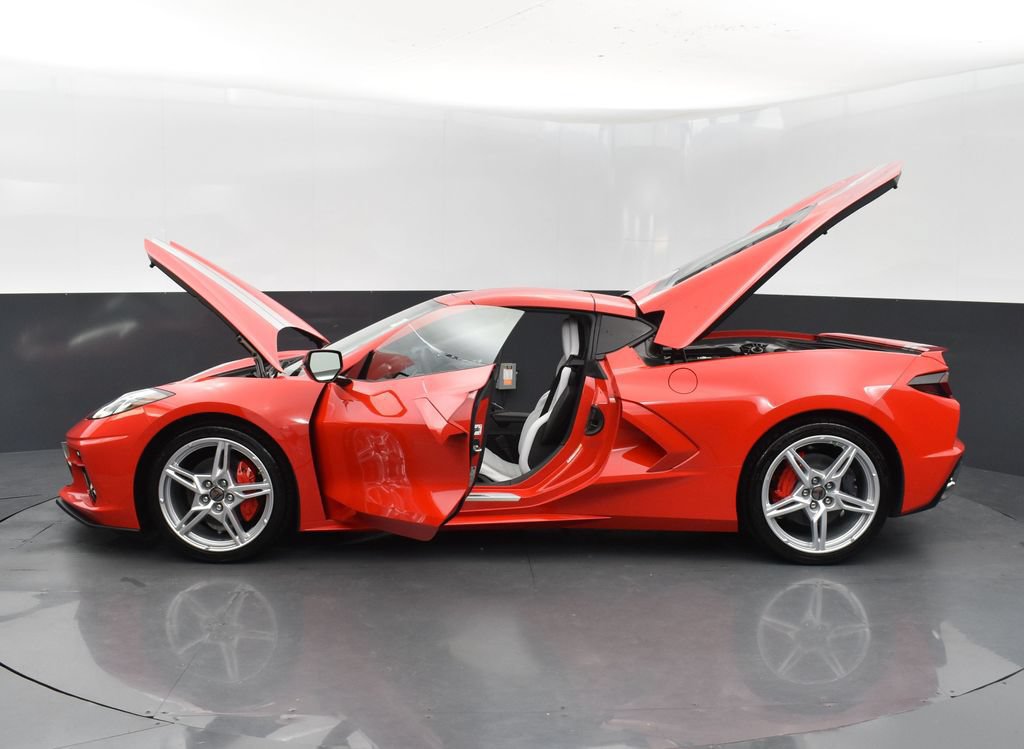 Used 2023 Chevrolet Corvette Stingray Coupe w/ Chrome Exterior Badge Package RWD image 52