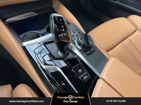 Used 2022 BMW 540i xDrive w/ Executive Package image 22