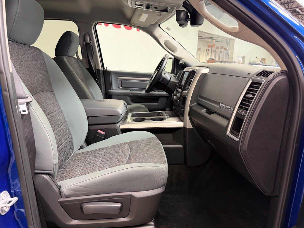 Used 2017 RAM 1500 Big Horn AWD/4WD image 9