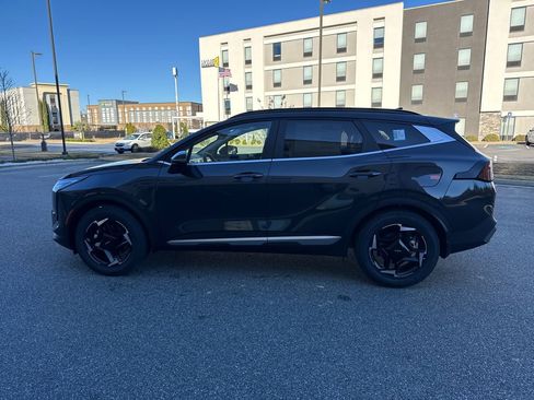 New 2026 Kia Sportage EX w/ EX Panorama Roof Package image 6