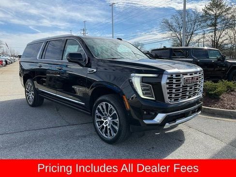 New 2026 GMC Yukon XL Denali w/ Sun & Power Step Package AWD/4WD image 26
