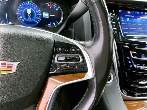 Used 2020 Cadillac Escalade ESV Premium Luxury w/ Escalade Sport Edition image 16
