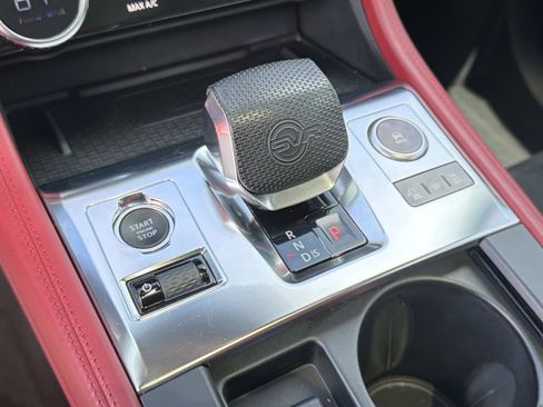 Used 2021 Jaguar F-PACE SVR AWD/4WD image 26