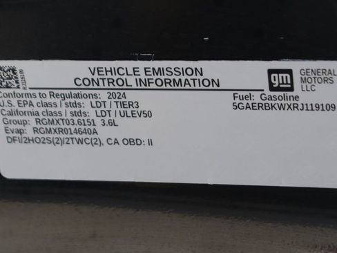 Used 2024 Buick Enclave Essence w/ Sport Touring Edition FWD image 16