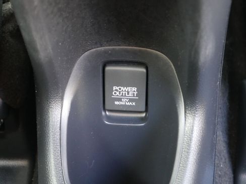 Used 2017 Honda HR-V EX-L image 31