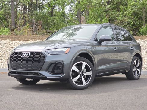 Used 2023 Audi Q5 2.0T Premium Plus AWD/4WD image 1