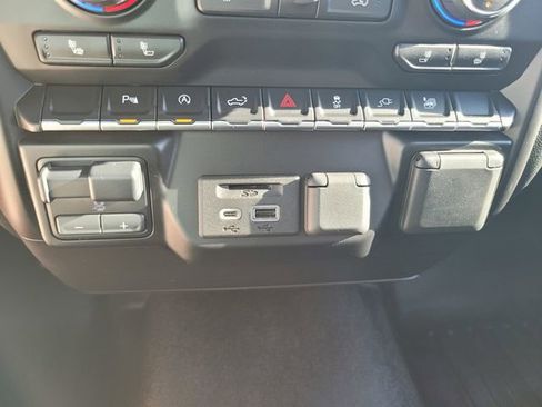 Used 2021 Chevrolet Silverado 1500 LT w/ Convenience Package II image 24