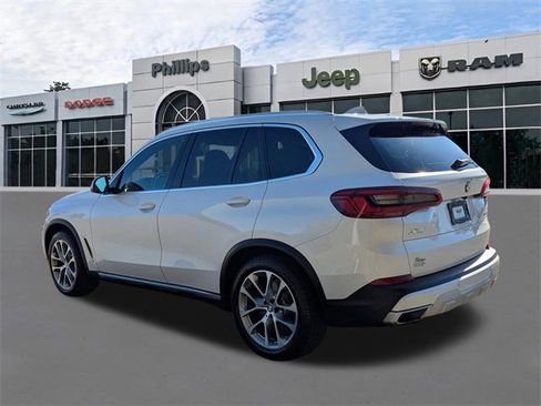Used 2019 BMW X5 xDrive40i w/ Premium Package 2 image 5