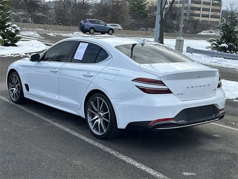 Used 2022 Genesis G70 2.0T w/ Prestige Package image 34