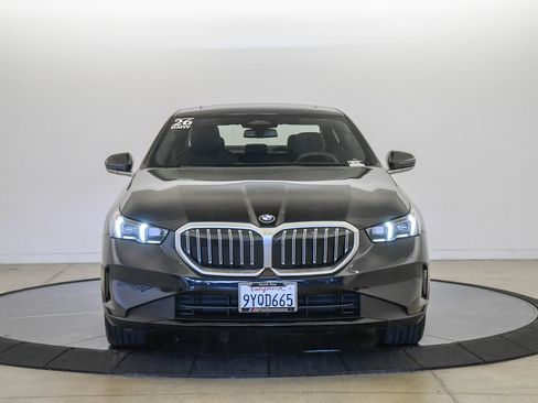 Used 2026 BMW 530i xDrive w/ Premium Package AWD/4WD image 6