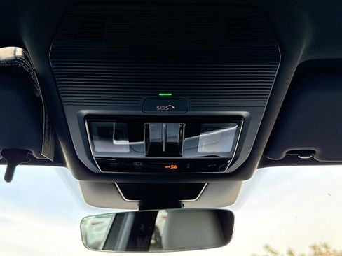 New 2026 Volkswagen Tiguan SE R-Line image 35