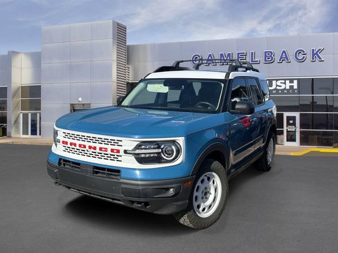 Used 2023 Ford Bronco Sport Heritage Limited AWD/4WD image 2