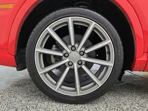 Used 2018 Audi Q3 2.0T Premium FWD image 33