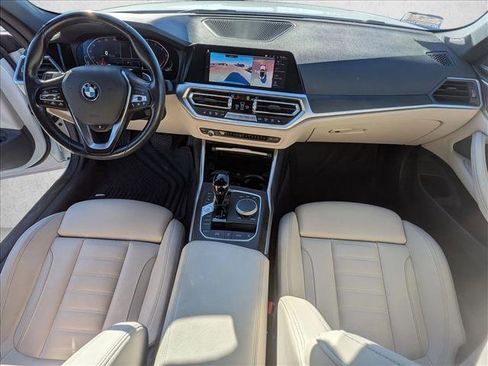 Used 2023 BMW 430i Convertible image 15