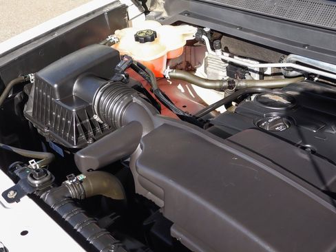 Used 2021 Chevrolet Colorado W/T w/ WT Convenience Package image 13